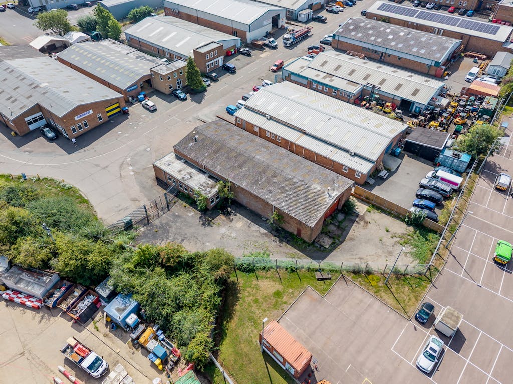 Commerce Way  Leighton Buzzard80