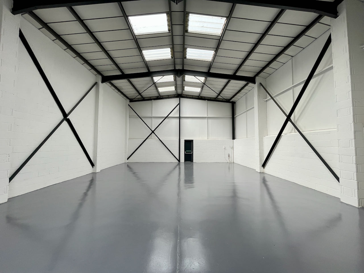 1-Windmill-Luton-warehouse-internal-2