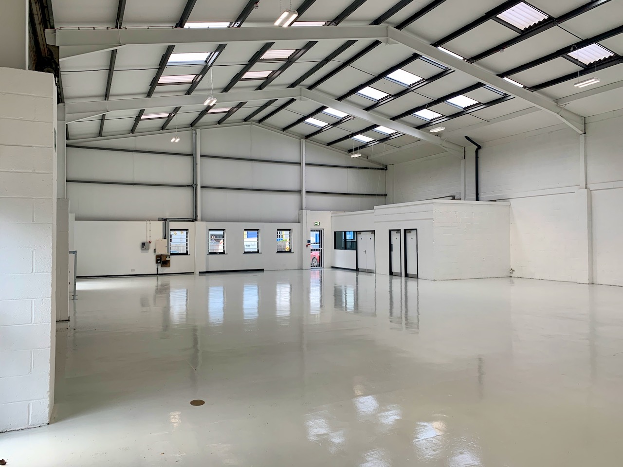 10-North-Luton-Sedgwick-Road-LU4-9DT-internal-warehouse-1