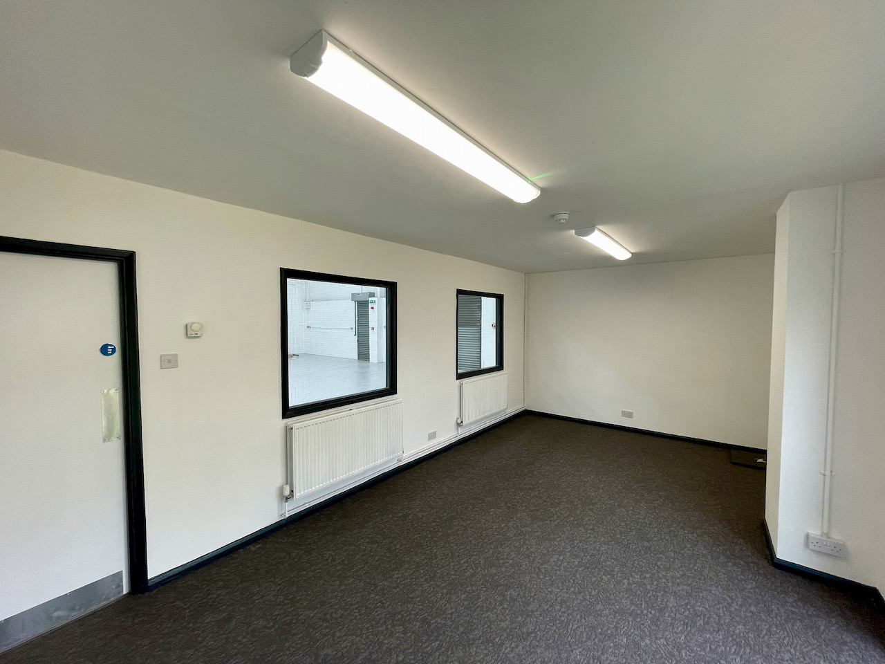 14-North-Luton-refurbished-offices