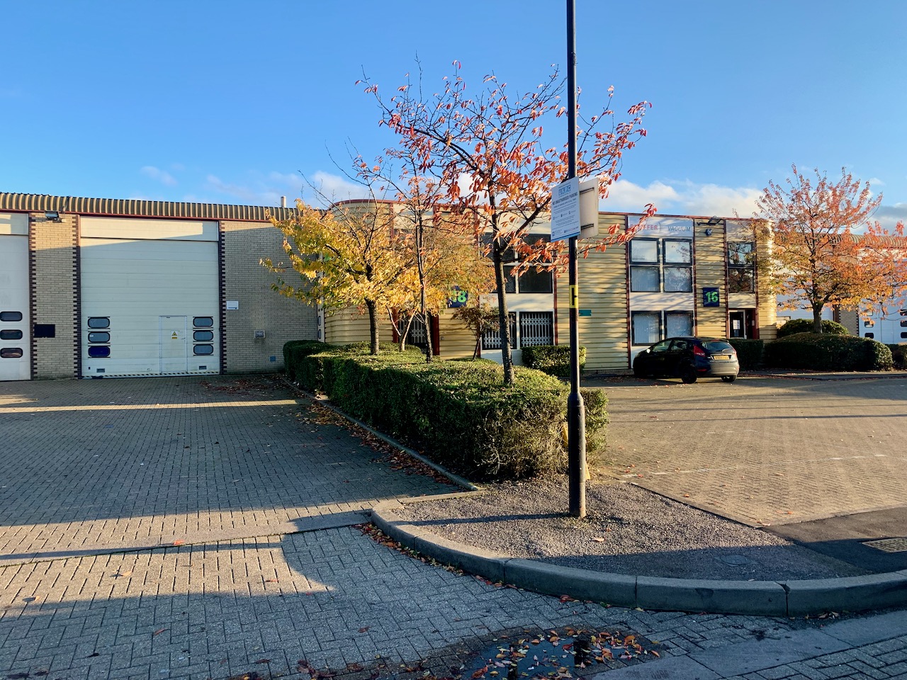 18-Plover-Close-Newport-Pagnell-External-Warehouse