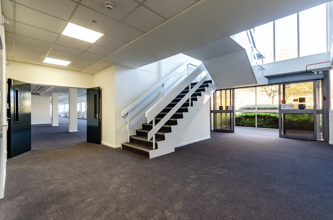 1A-Woodside-Reception