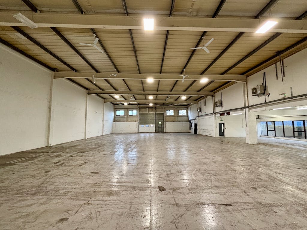 Unit 4 Airport Executive Park Luton Warehouse