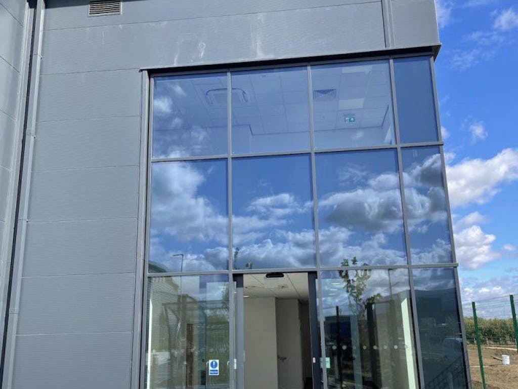 Image 4