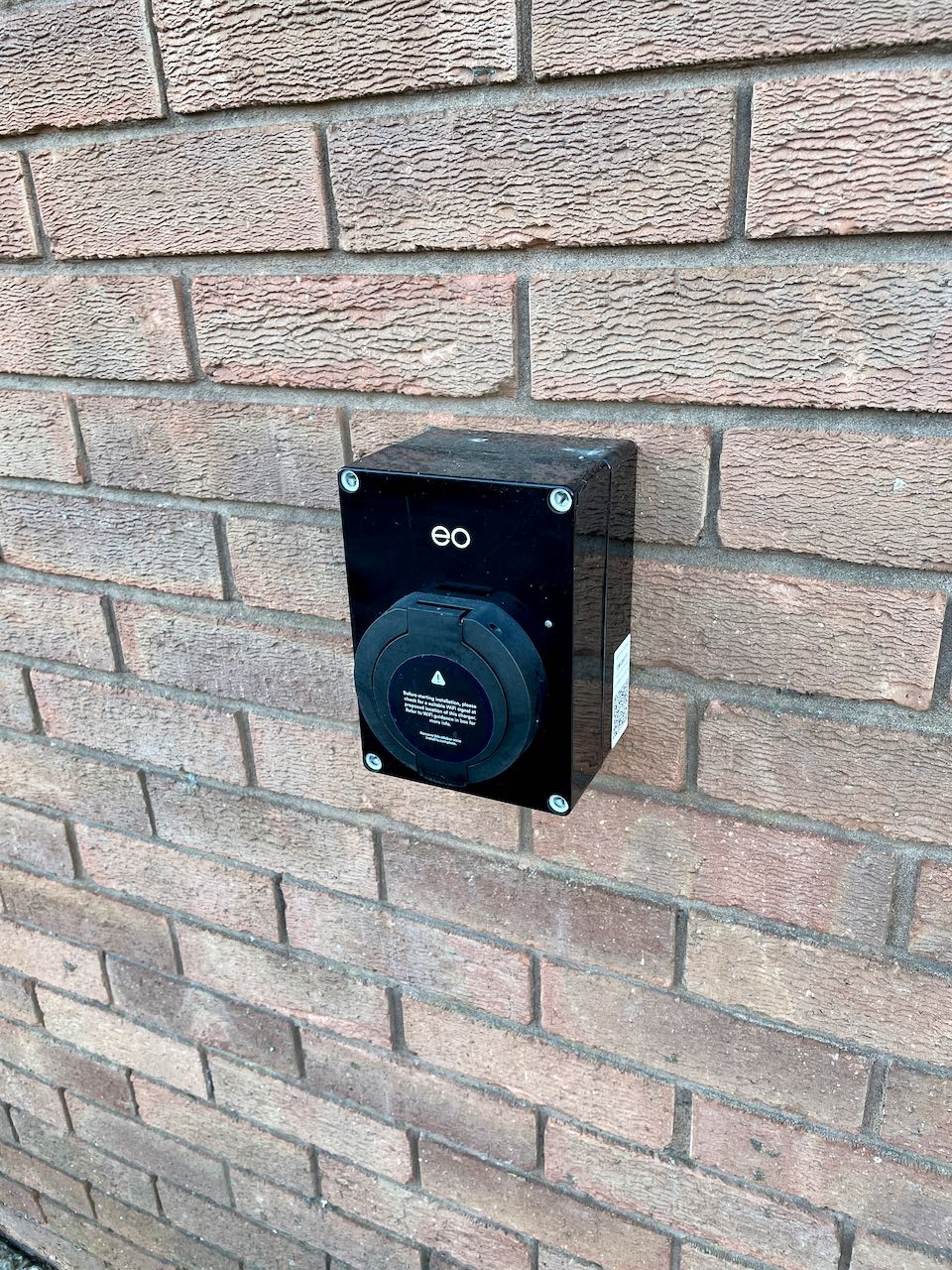 22-North-Luton-EV-Charger