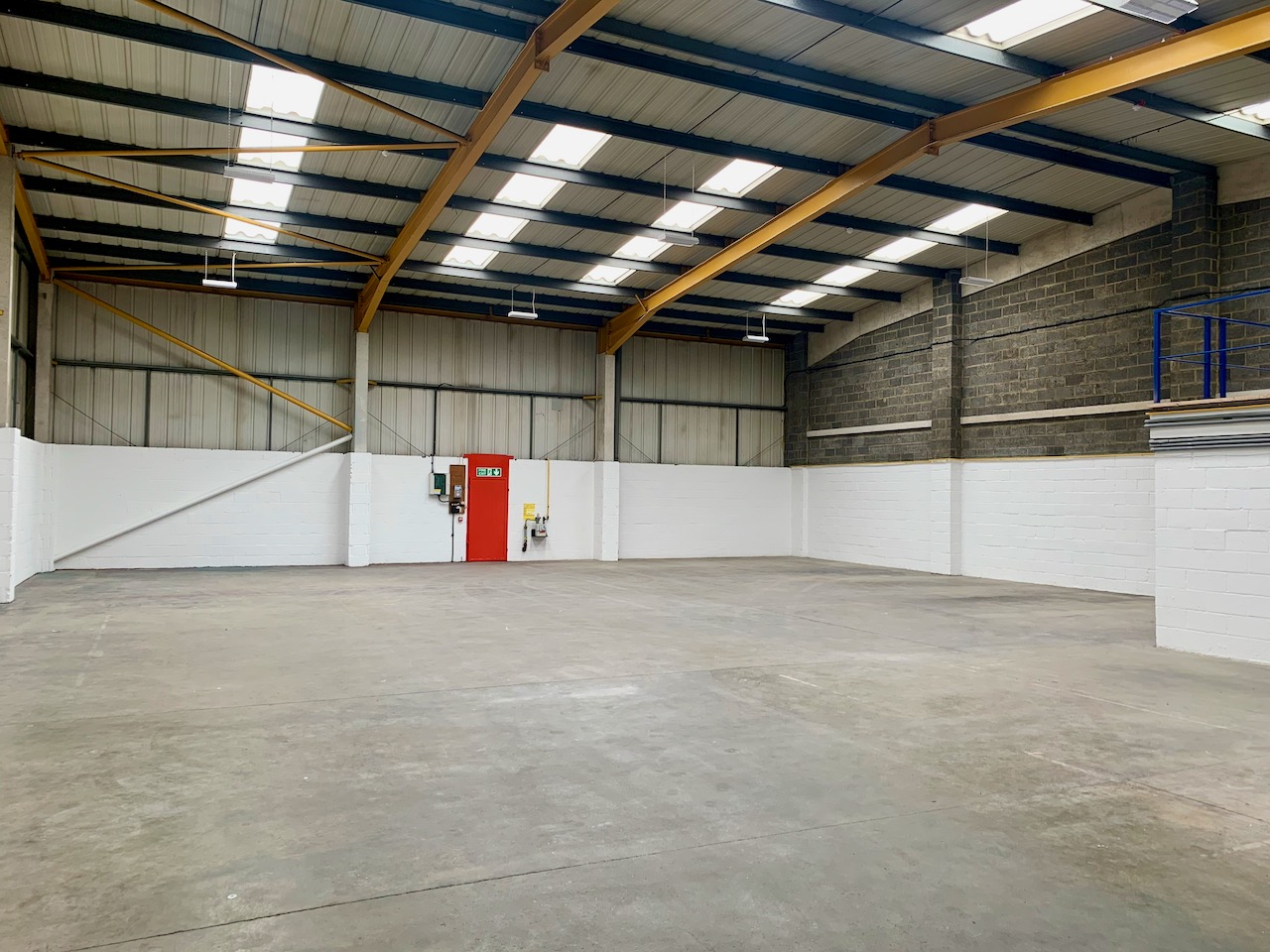 27-North-Luton-Sedgwick-Road-LU4-9DT-Warehouse-Internal-2