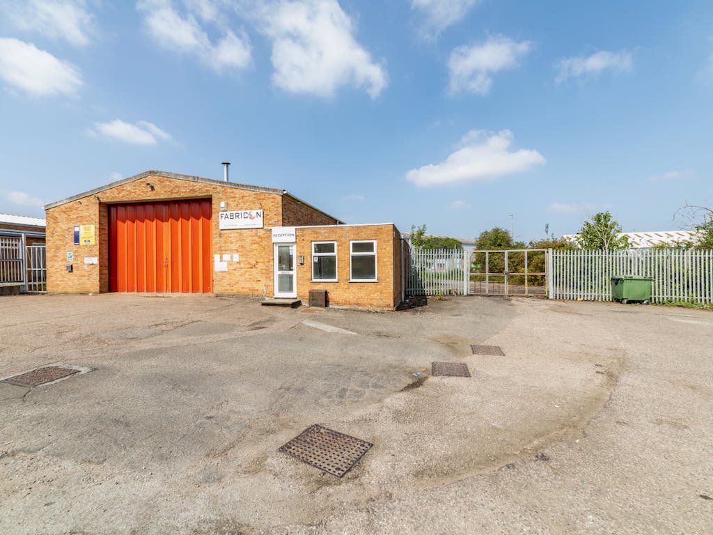 Commerce Way  Leighton Buzzard23