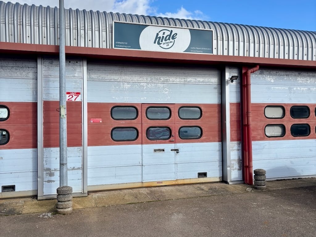 Unit 27 Westbury Close, Houghton Regis, Dunstable, LU5 5BL