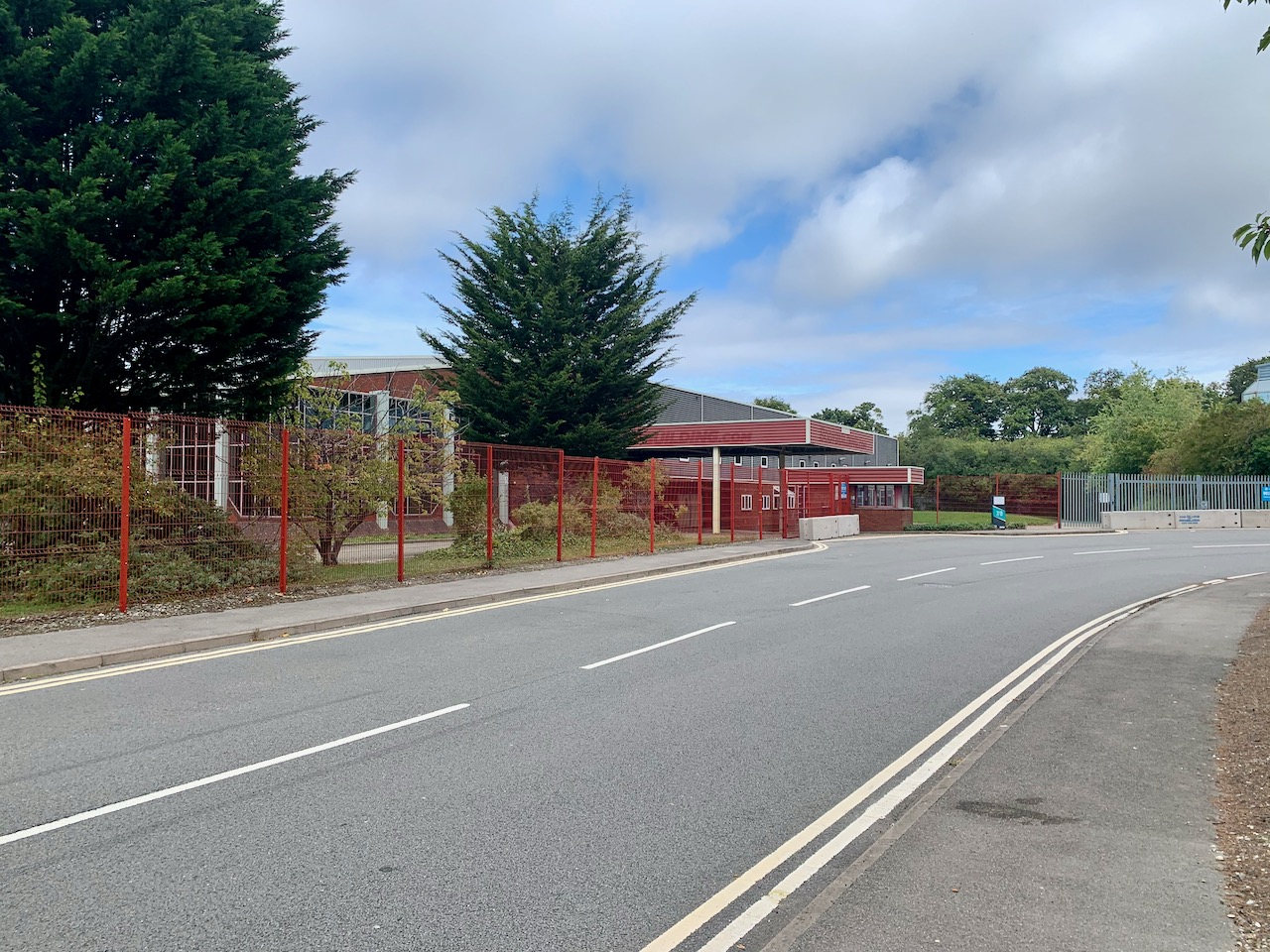 7-8-Foster-Avenue-Dunstable-External-Sept-20