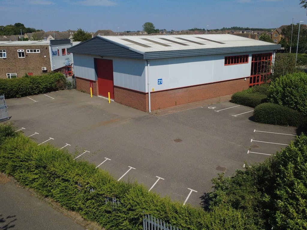 21 Chartmoor Road Leighton Buzzard Warehouse June 2026
