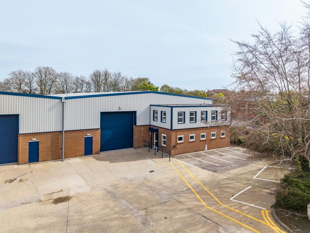 Lawrence Way Ind Estate - Dunstable-68