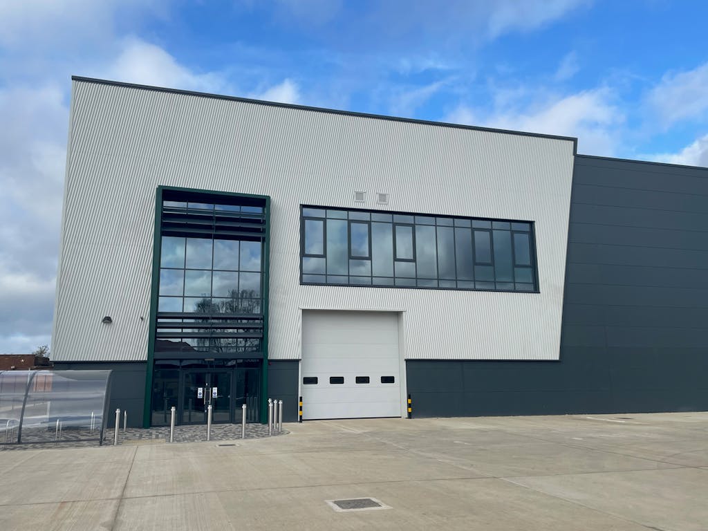 Unit 3 INTER, Tewin Road, Welwyn Garden City, AL7 1BD