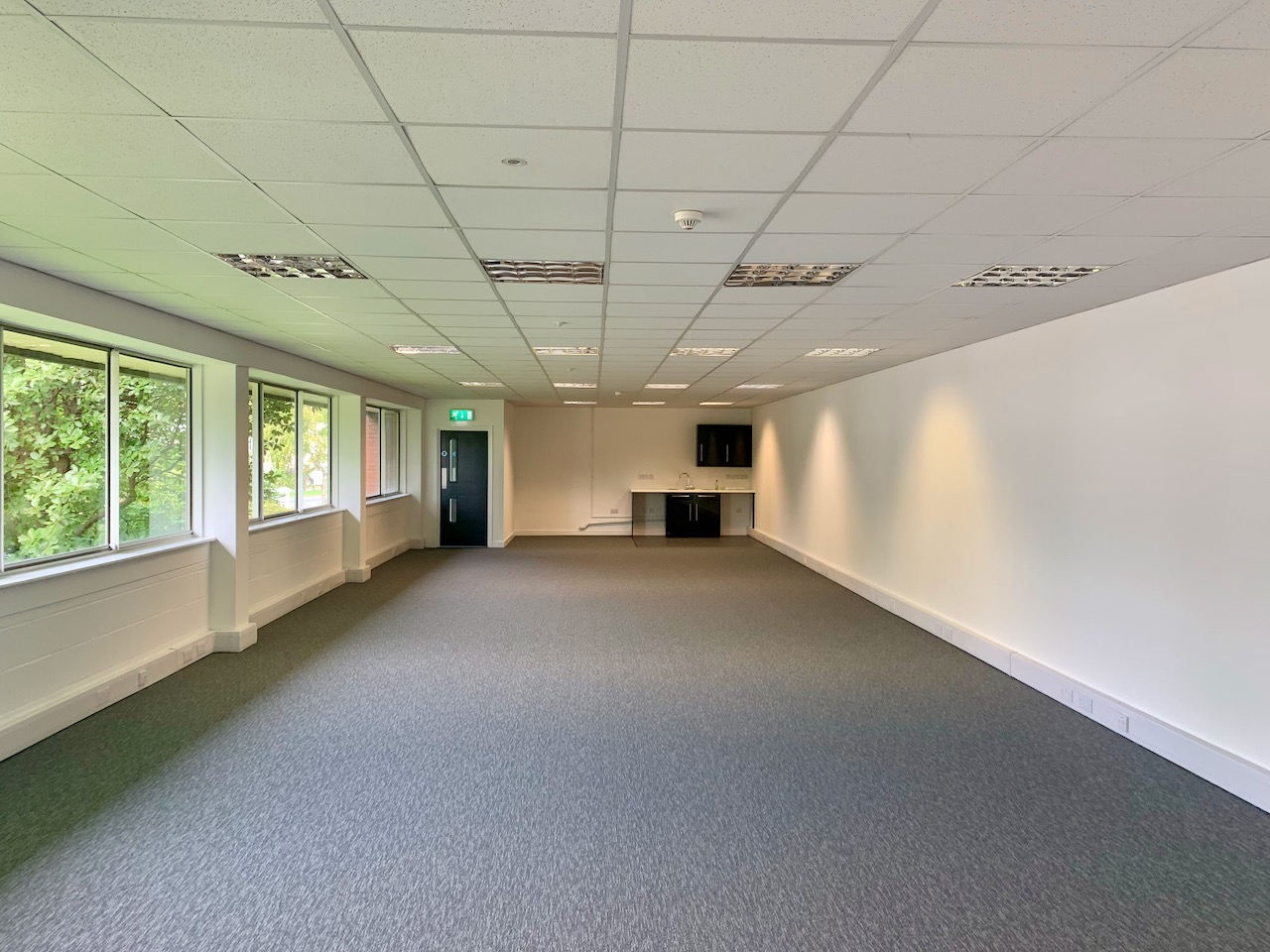 B2-B3-Portland-Close-Houghton-Regis-Warehouse-Refurbished-offices