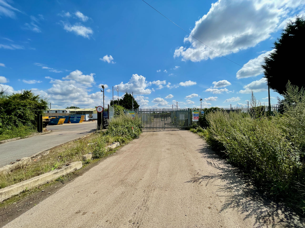 Cow-Close-Access