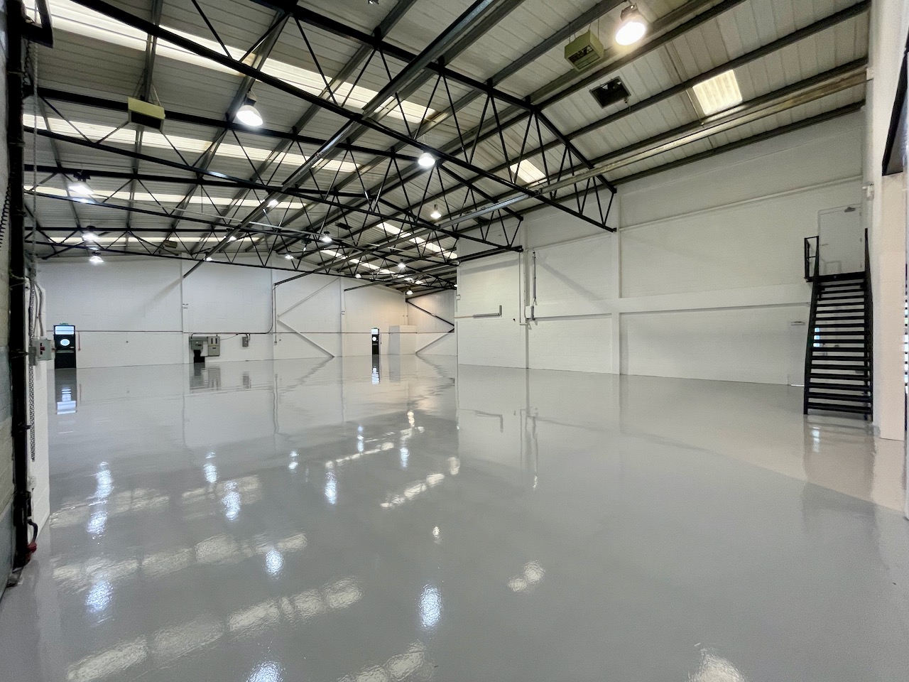 D-E-Airport-Exec-Park-Luton-Dec-2020-10