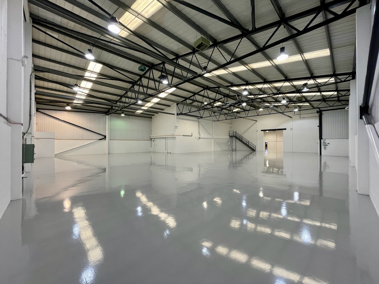 D-E-Airport-Exec-Park-Luton-Dec-2020-11