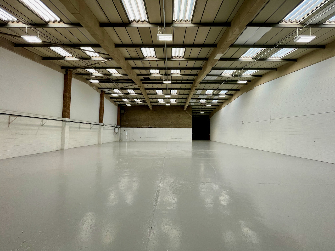 K7-Cherrycourt-Leighton-Buzzard-warehouse-internal-2