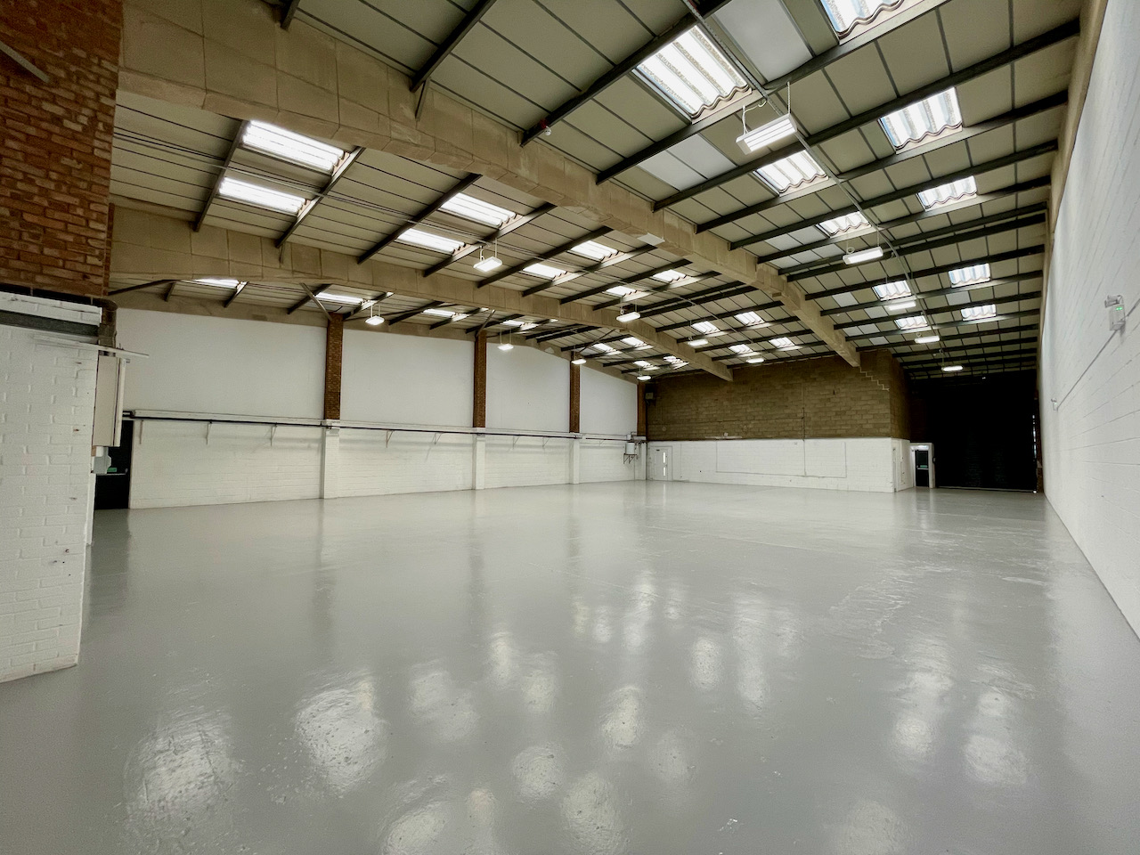 K7-Cherrycourt-Leighton-Buzzard-warehouse-internal-3