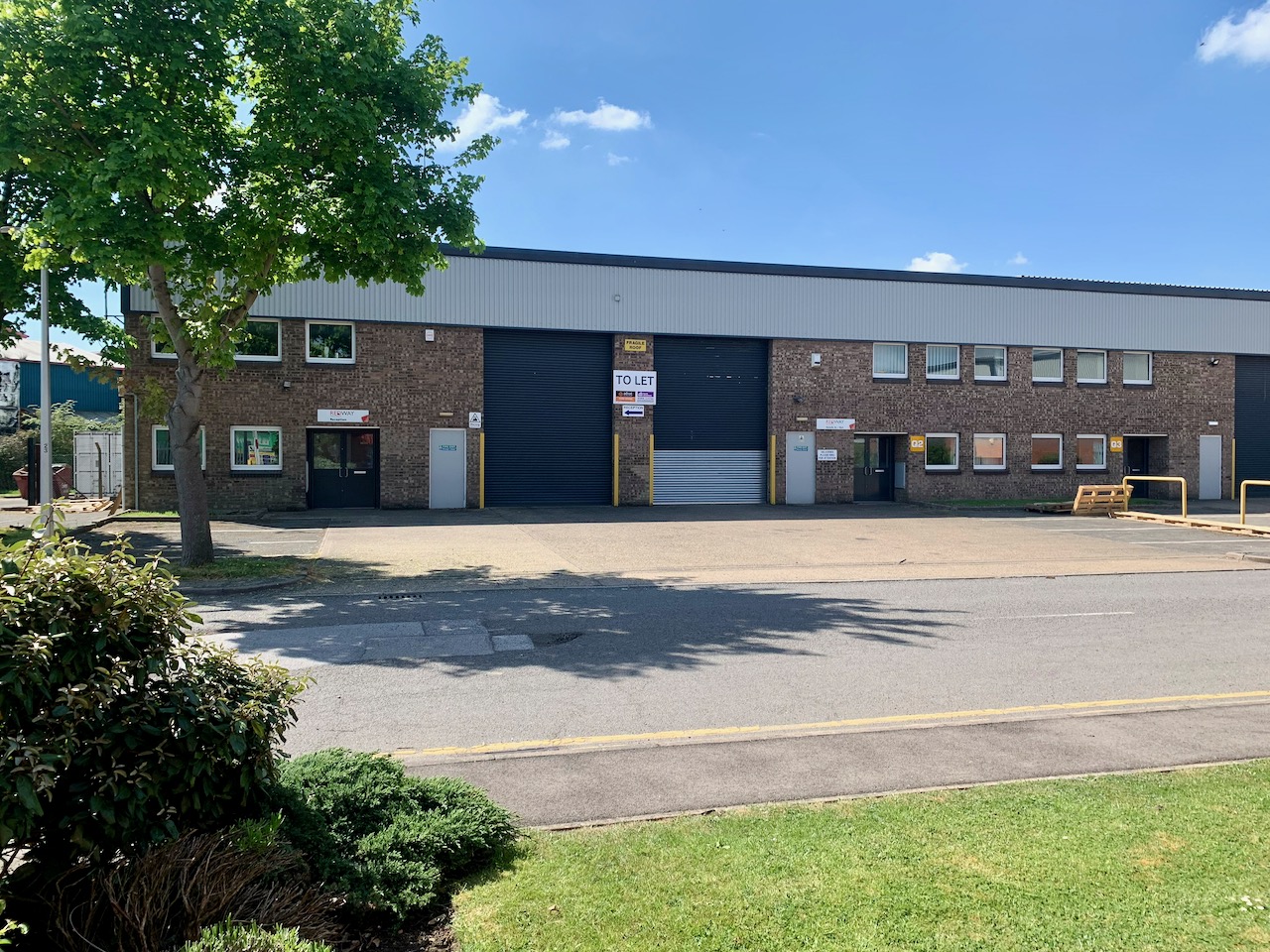 Q1-Q2-Cherrycourt-Way-Leighton-Buzzard-April-2020