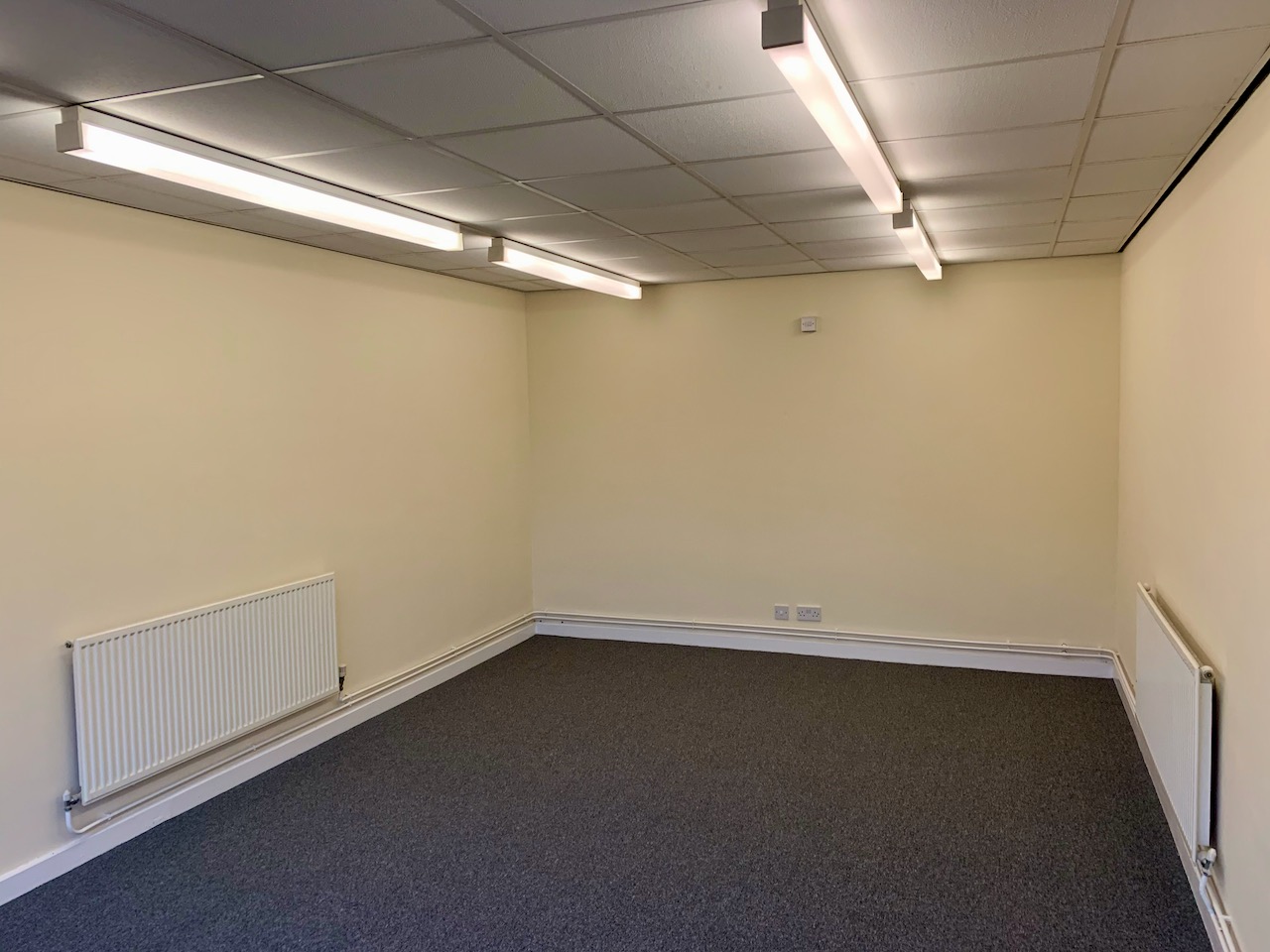 Q3-Cherrycourt-Ground-Floor-Offices
