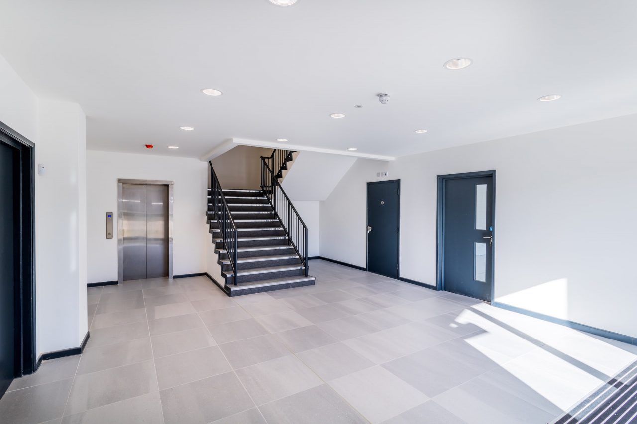 Unit-1-Laporte-Way-Luton-159