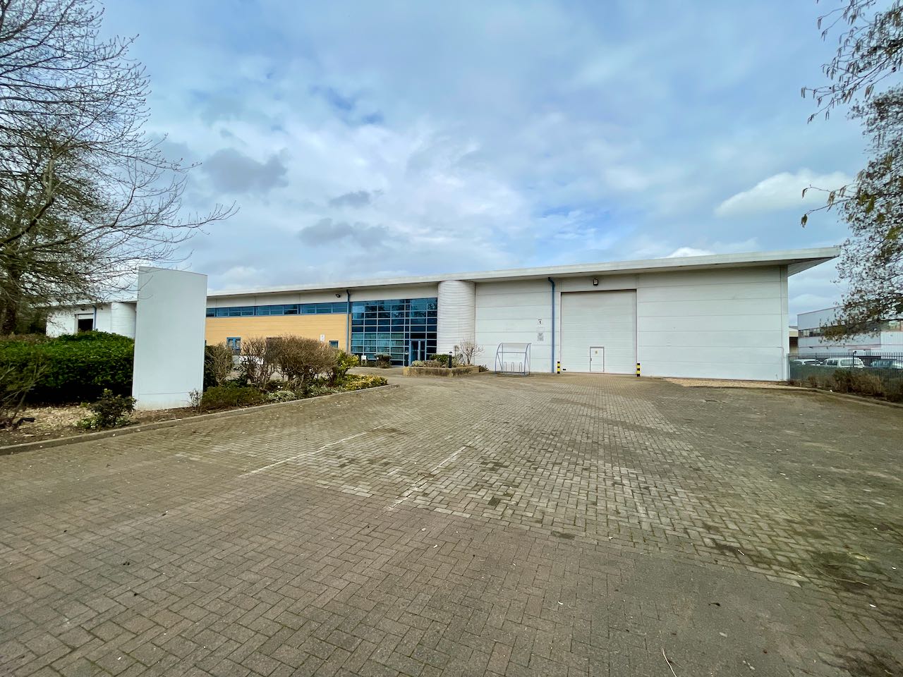 Unit-1-Millennium-Point-Aylesbury-external-2
