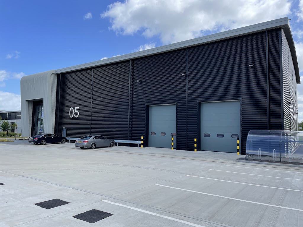 Unit 5 The Quad, Butterfield Business Park, Luton, LU2 8EU