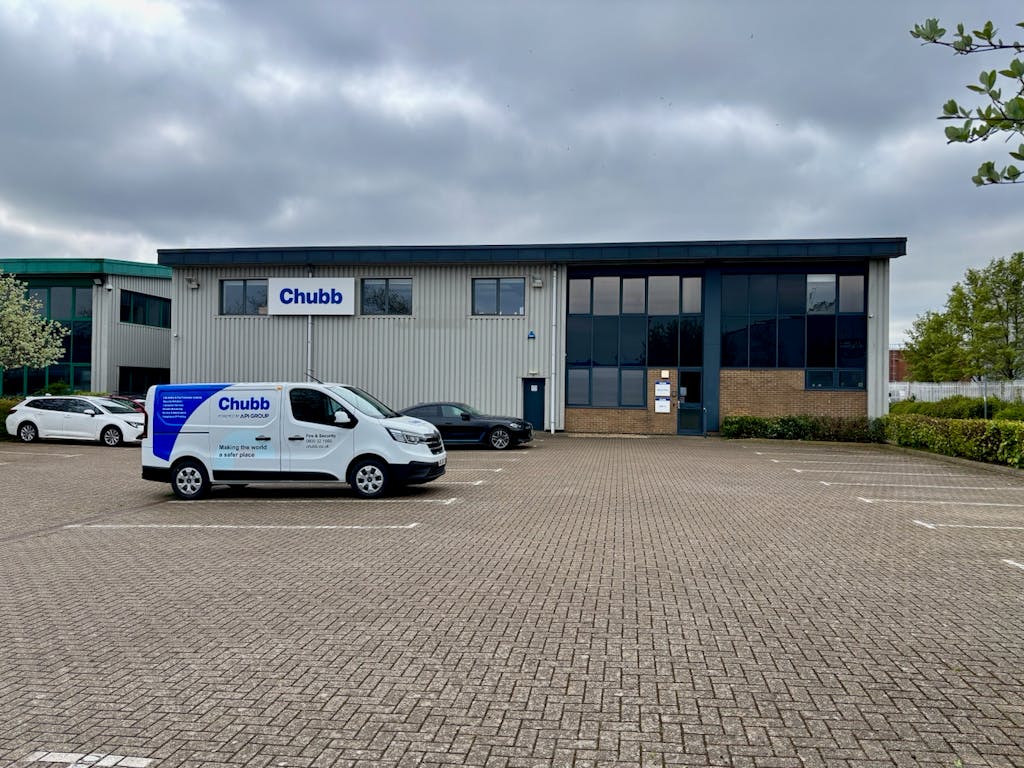 14 Sundon Business Park, Dencora Way, Luton, LU3 3HP