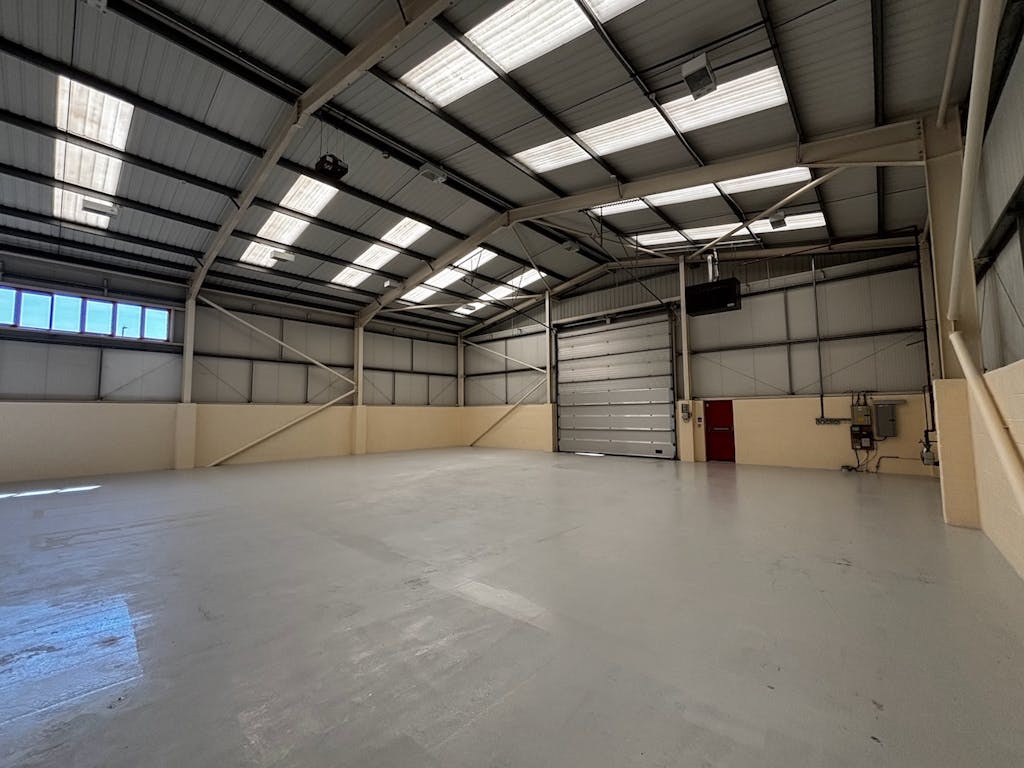 21 Chartmoor Road Leighton Buzzard Warehouse June 2026 5